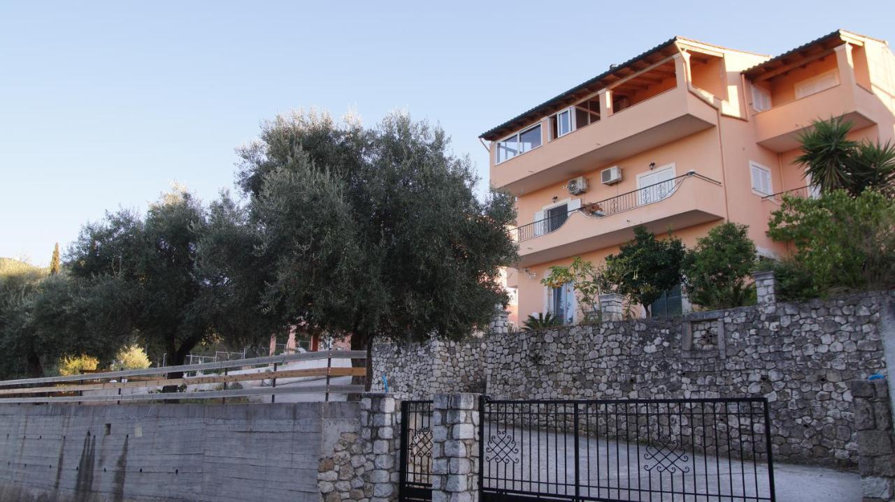 Corfu Luxury Apartment, Tranquility, Mountain & Sea Views Agios Gordios  Eksteriør billede